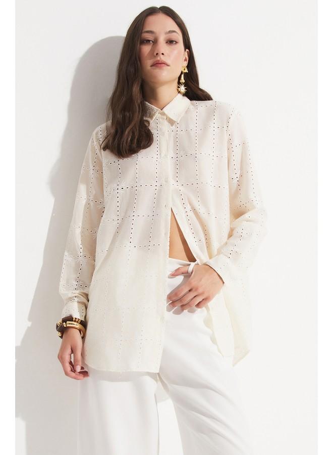 جون قميص قطن مطرز نسائي مقاس واسع من يونيو - لون إكرو - Image 1