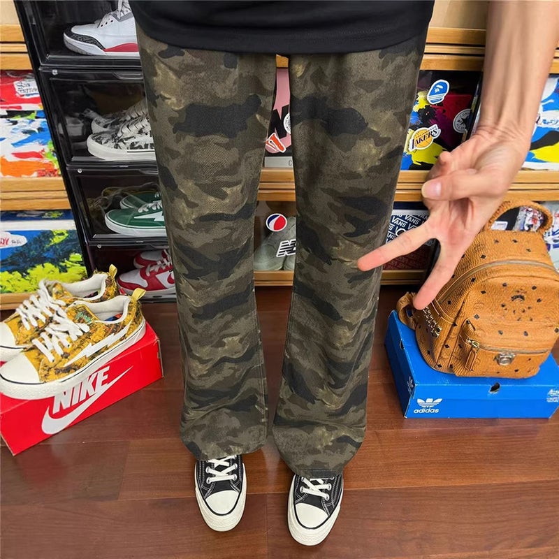 Unisex Classic Denim Jeans Loose Fit Daily Outdoor Wear - Image 3