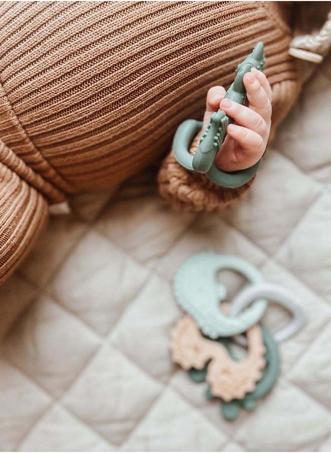 b.box Multi-Sensory Silicone Innovative Wrist Teether - Sage, 3 Months +  - Image 5