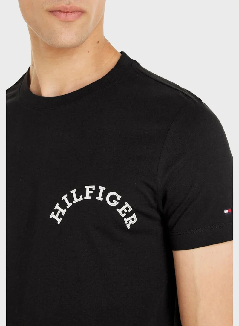 TOMMY HILFIGER Logo Crew Neck T-Shirt