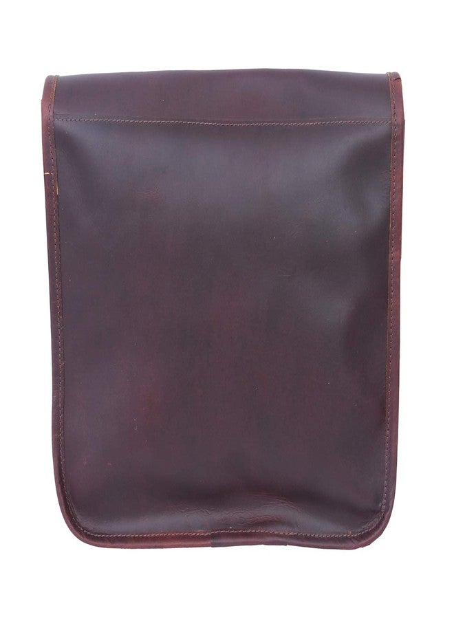 Celtic Classic Full-Grain Leather Messenger Bag with Flap Closure for Everyday Carry - Image 3