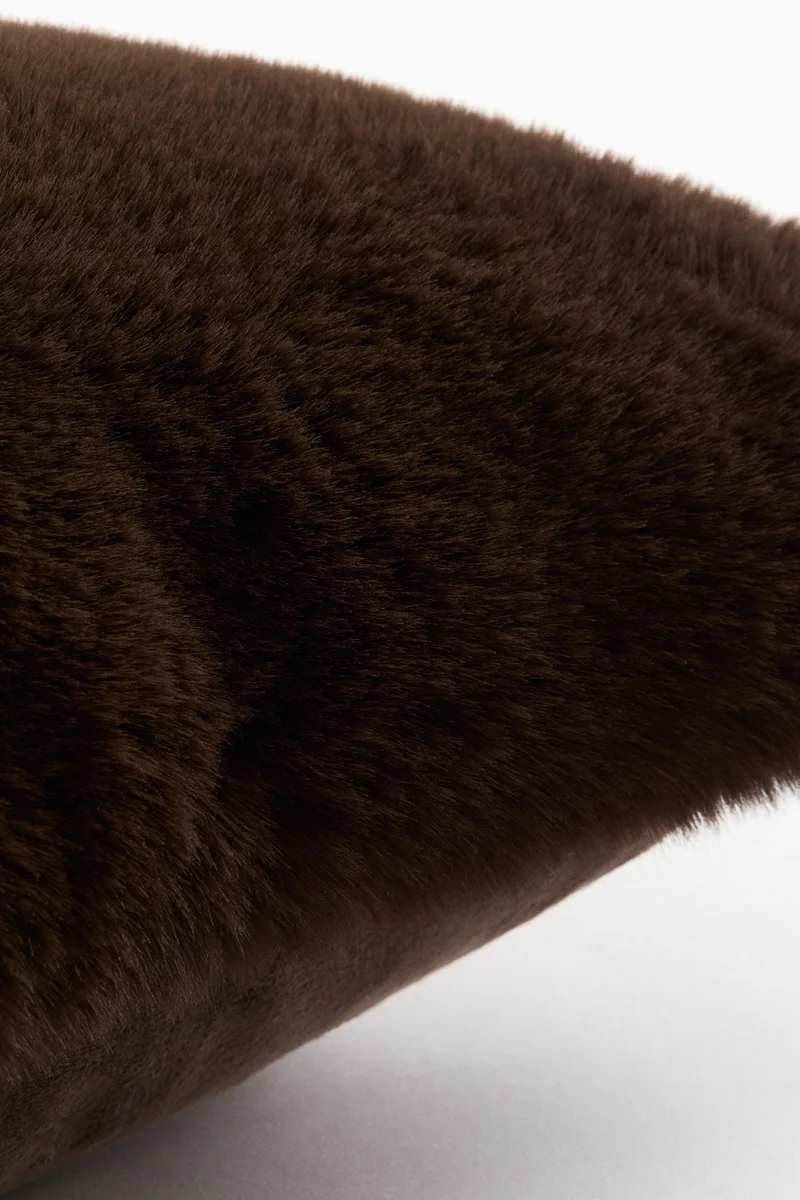 H&M Fluffy cushion cover