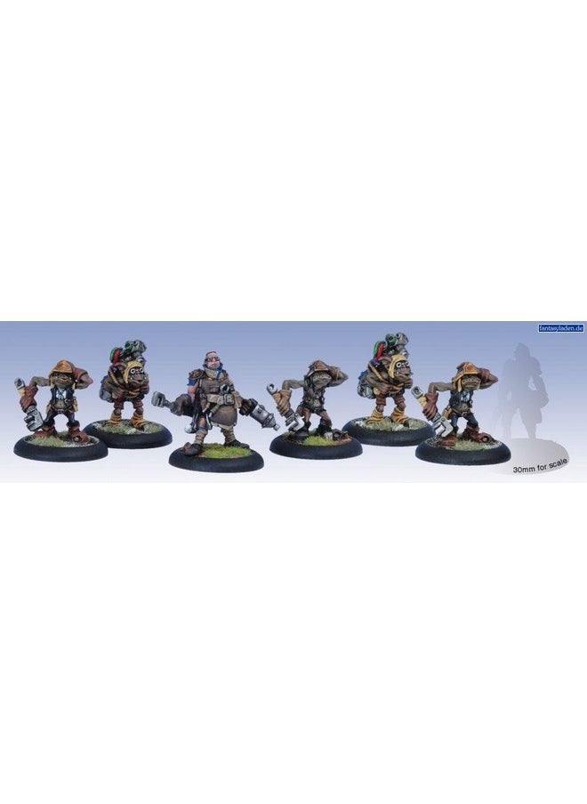 Privateer Press Privateer Press - Cygnar - Field Mechanics Model Kit 