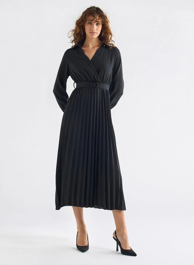 Splash FAV Pleated Midi Dress