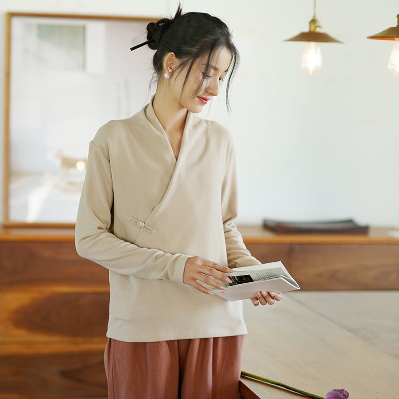 New Chinese Style Womens 2024 Autumn and Winter New Knitted Sweater Womens Chinese Style Slant Placket Button Retro Velvet Top Qiuxiang Rice - Image 4