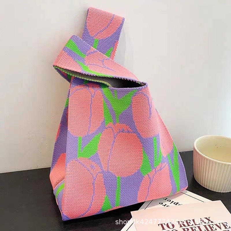 Wrist Bag Internet Celebrity Fashion Handbag Women'S Knitted Bucket Bag Japanese And Korean Style All-Match Hand Bag Casual All-Match Phone Bag - Image 1