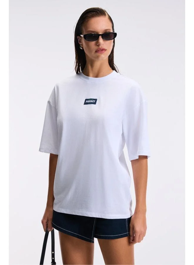 Ethiquet ZEYLINA Women's 100% Cotton Printed Regular Fit Short Sleeve Crew Neck White T-Shirt.