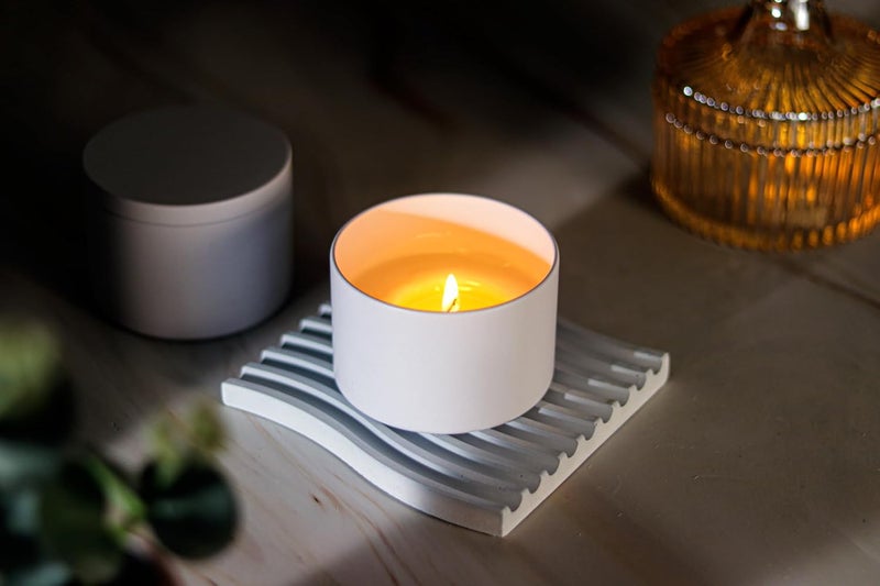 Aroparc Candle Tins 8oz with Lids, 24 Pack Seamless Candle Containers for Candle Making Supplies Empty Candle Jars - Wood Grain Lids White Tins - Image 5