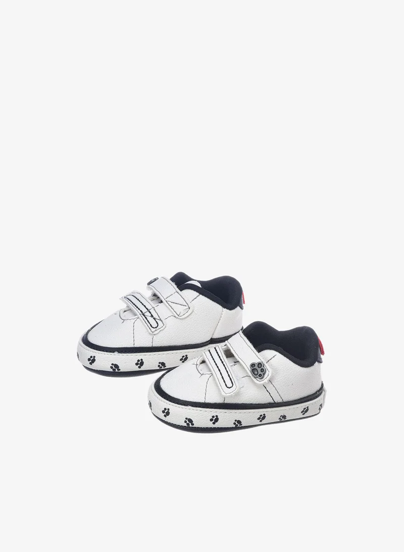 كلين سنيكرز بشرائط فيلكرو