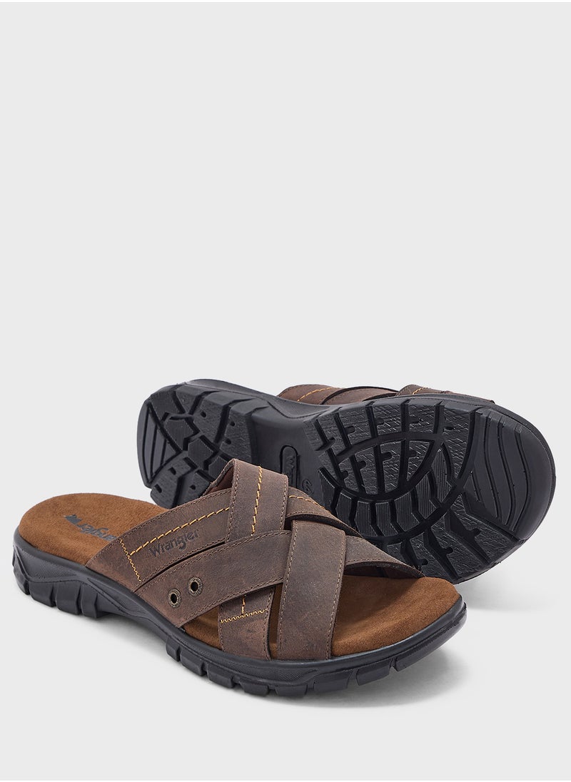 رانجلر Reef Slip Ons Sandals  - Image 3