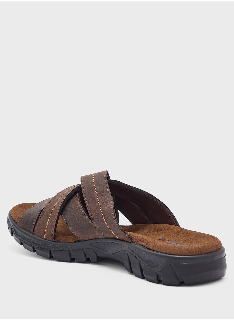 رانجلر Reef Slip Ons Sandals  - Image 2