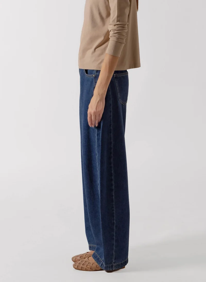 Shapes BLUE CURVED SEAM BARREL JEANS for Women | Best Price UAE