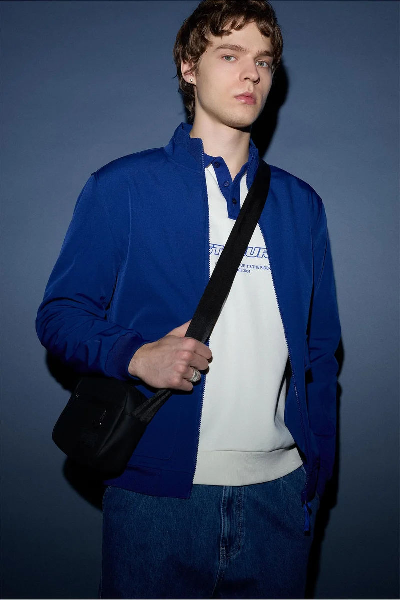 ديفاكتو Regular Fit College Collar Waterproof Jacket