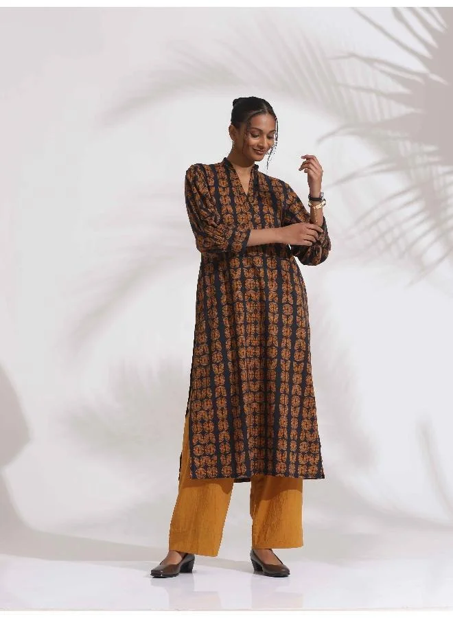 trueBrowns  trueBrowns Black Cotton Print Straight Kurta Set for Women | Best Price UAE