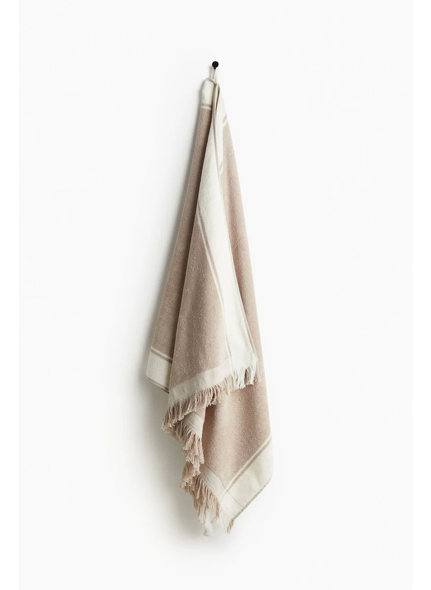 اتش اند ام Fringed Beach Towel