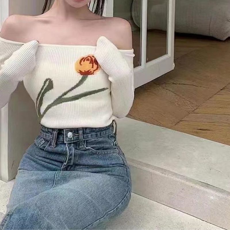 2024 Autumn and Winter Womens Wear Spice Girls Big Round Neck off-shoulder Knitted Sweater Flower Slim-fit Knitted Long-sleeved Top Womens Wear White YY98116/B146  - Image 1