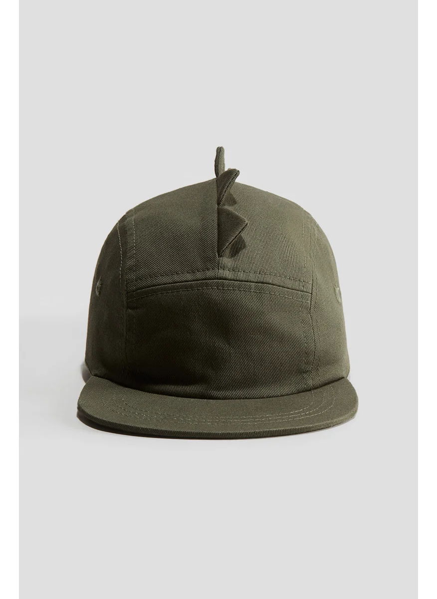 اتش اند ام Cap