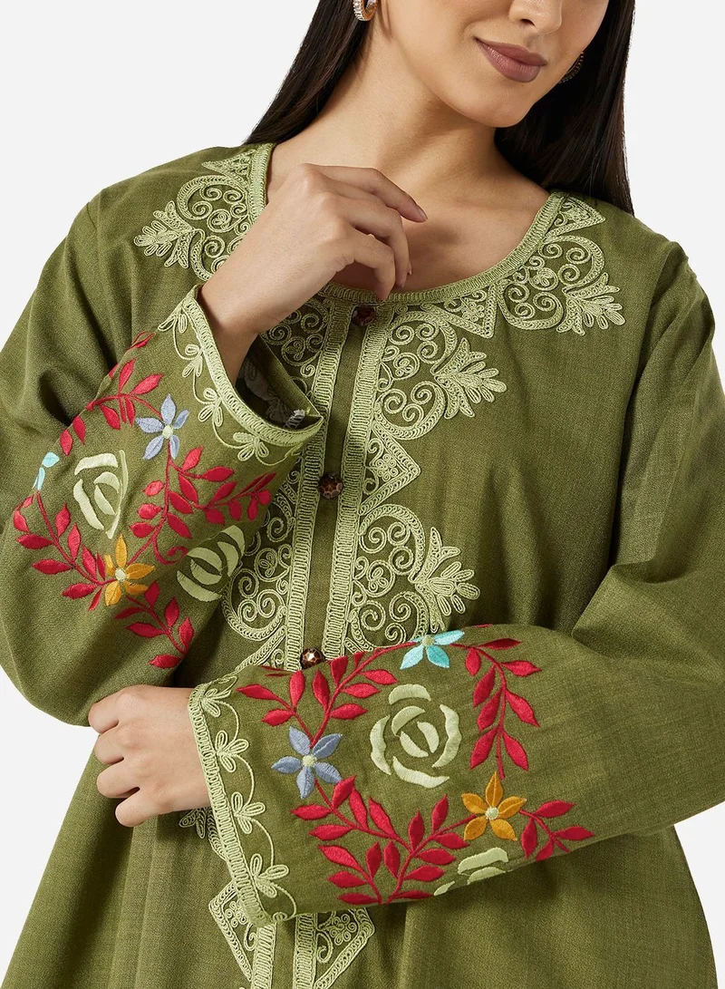 HANA & SARA HIGH QUALITY SLUB RAYON JALBIYA WITH MULTICOLOR THICK MOROCAN THREAD EMBROIDERY