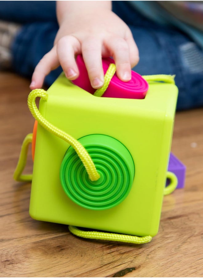 Fat Brain Toys - Oombee Cube Sorter - Multicolour - Image 1