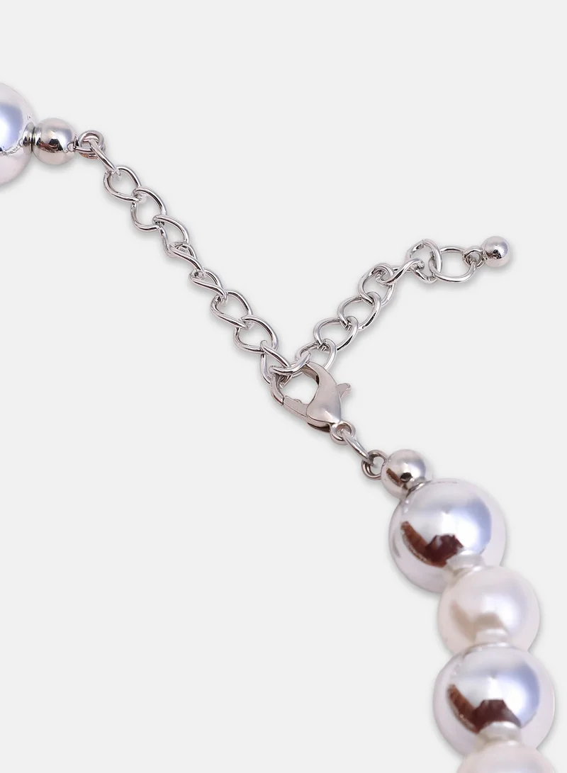 SOHI Soiree-Cluster Collar Artificial Necklace Jewellery