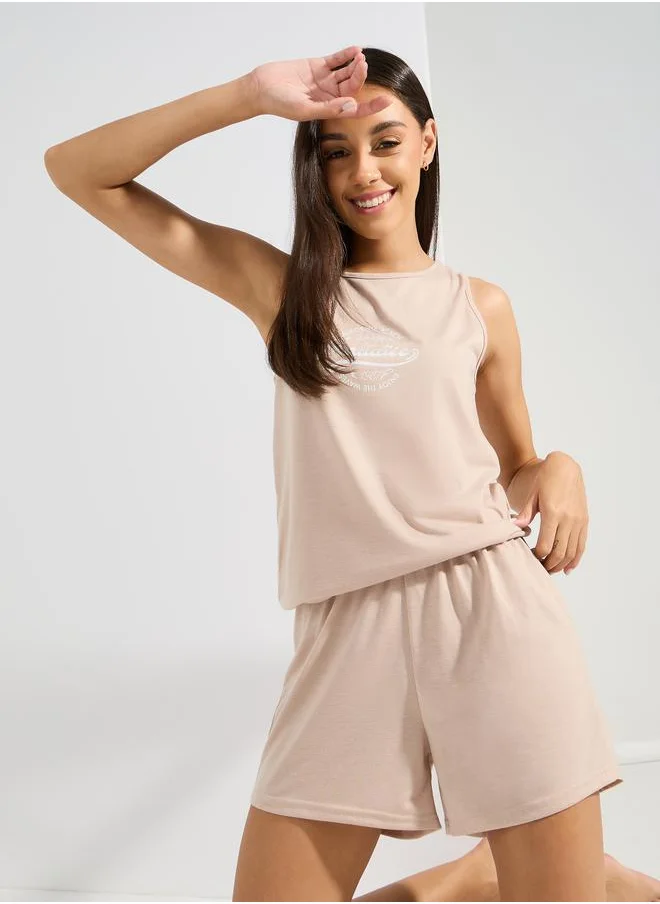 ستايلي California Beach Print Vest & Shorts Set