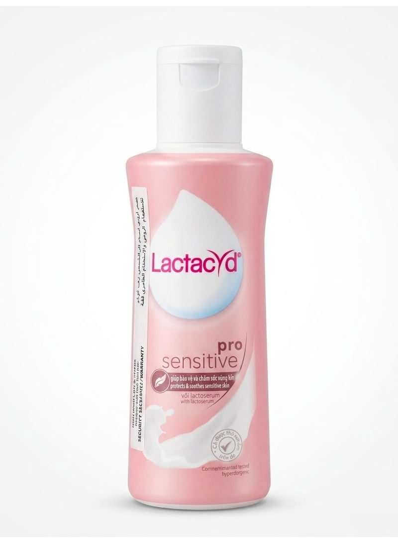 lactacyd Pro Sensitive Feminine Wash 150 ml - Image 1