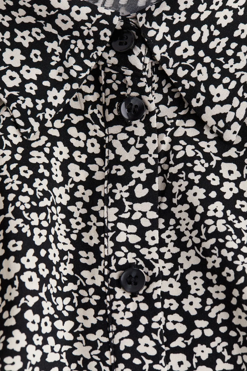 H&M Balloon-sleeved shirt dress