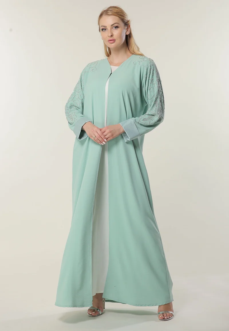 Moistreet Embroidered Open Abaya