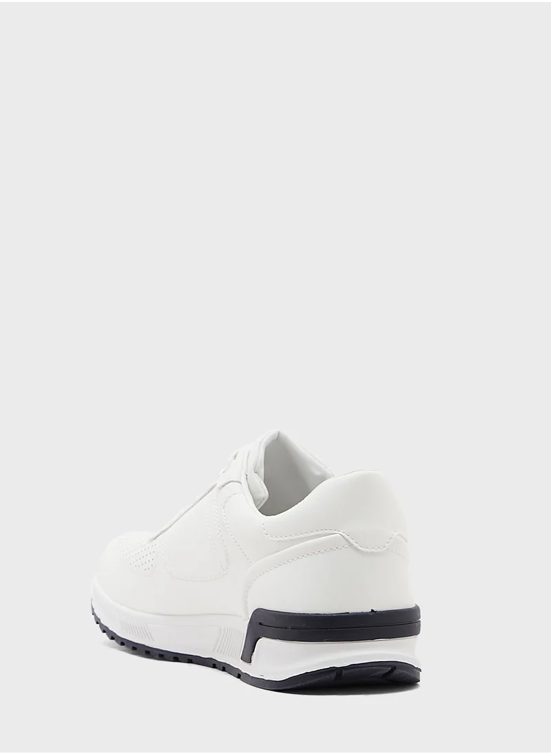 Robert Wood Smart Casual Sneakers