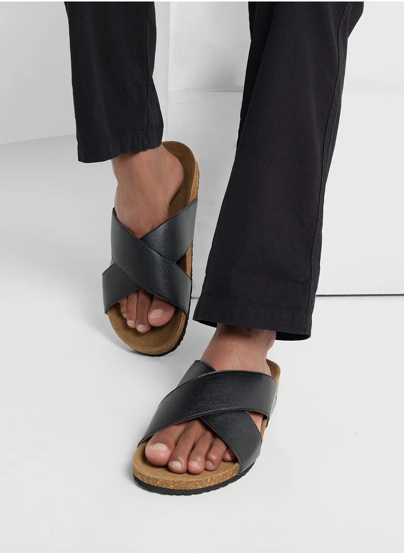 روبرت وود Arch Support Cross Strap Sandals
