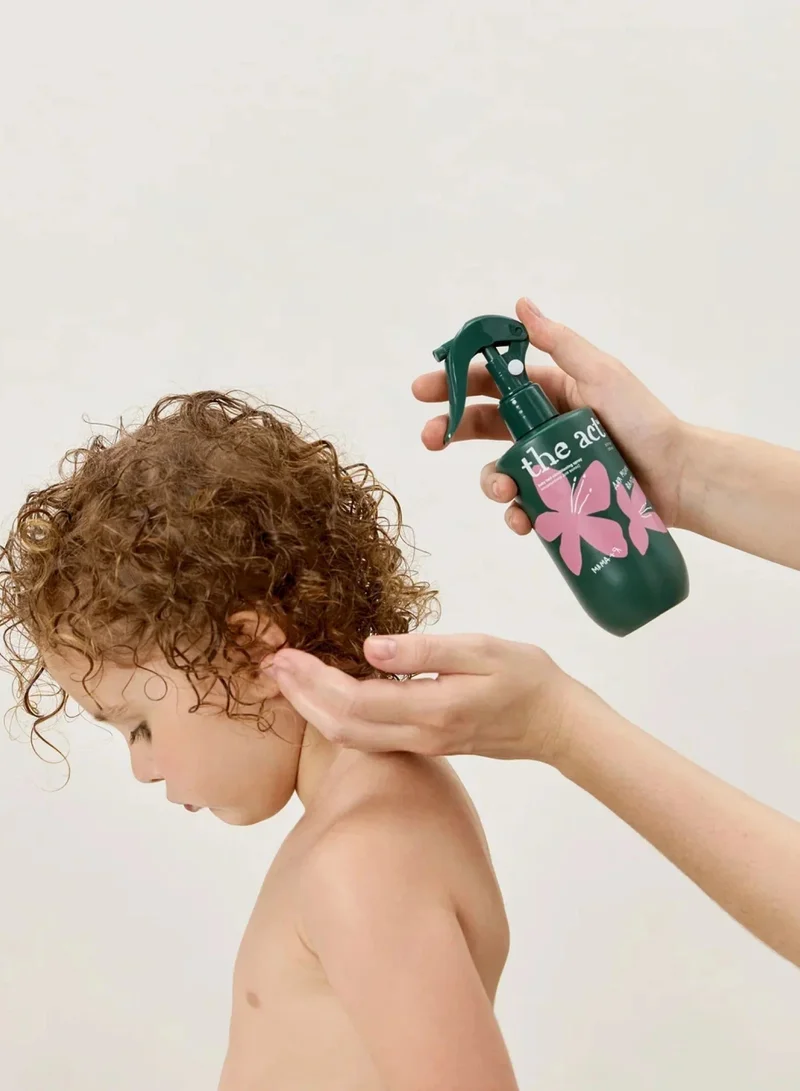The Act The Act Kids “Easy-Comb” 235 ml Leave‑In Conditioner Spray – Detangling, Shine & Softness with Argan Oil & Plant Proteins