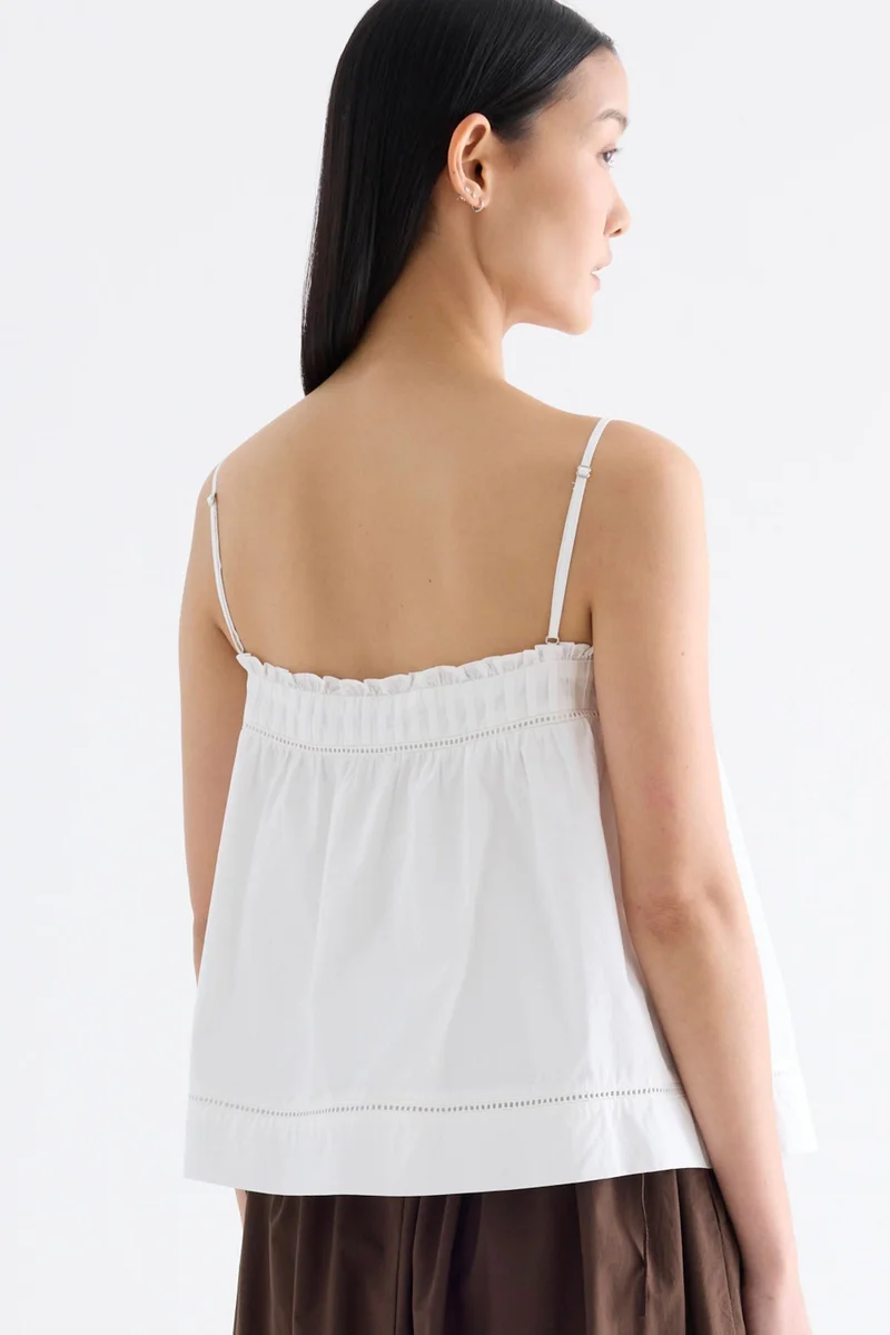 ذا اديتورز ماركت Heidi Pin Tuck Empire Top