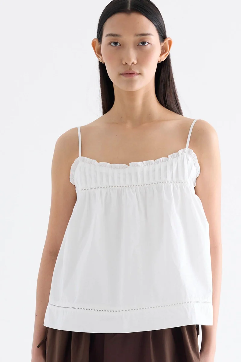 ذا اديتورز ماركت Heidi Pin Tuck Empire Top