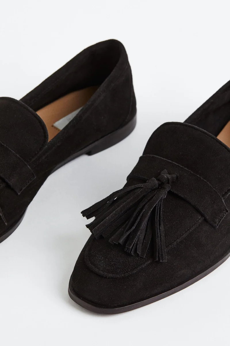 اتش اند ام أحذية لوفر