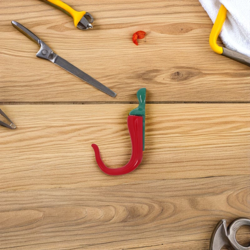 2pcs Coat Wall Hooks: Decorative Chili Pepper Hooks For Kitchen And Bathroom - Heavy Duty Metal Wall Hanger For Hanging Aprons Hats - Image 4