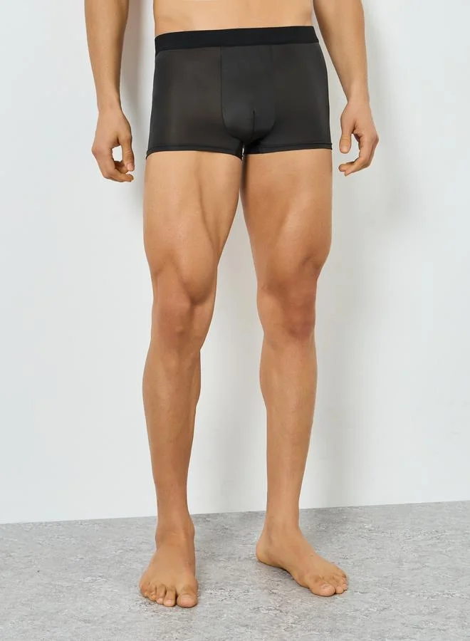 Men Black Solid Trunks