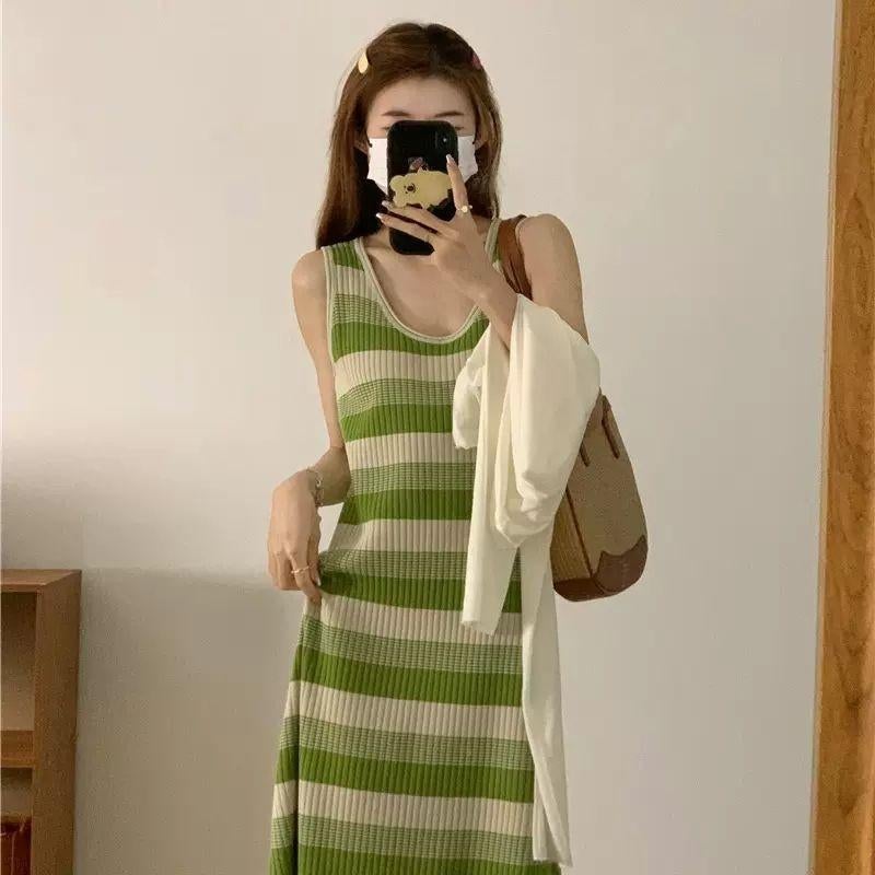 Suitable for 100-150kg girls striped suspender dress women's summer loose beach long skirt（green 3XL size recommended 90-100KG）