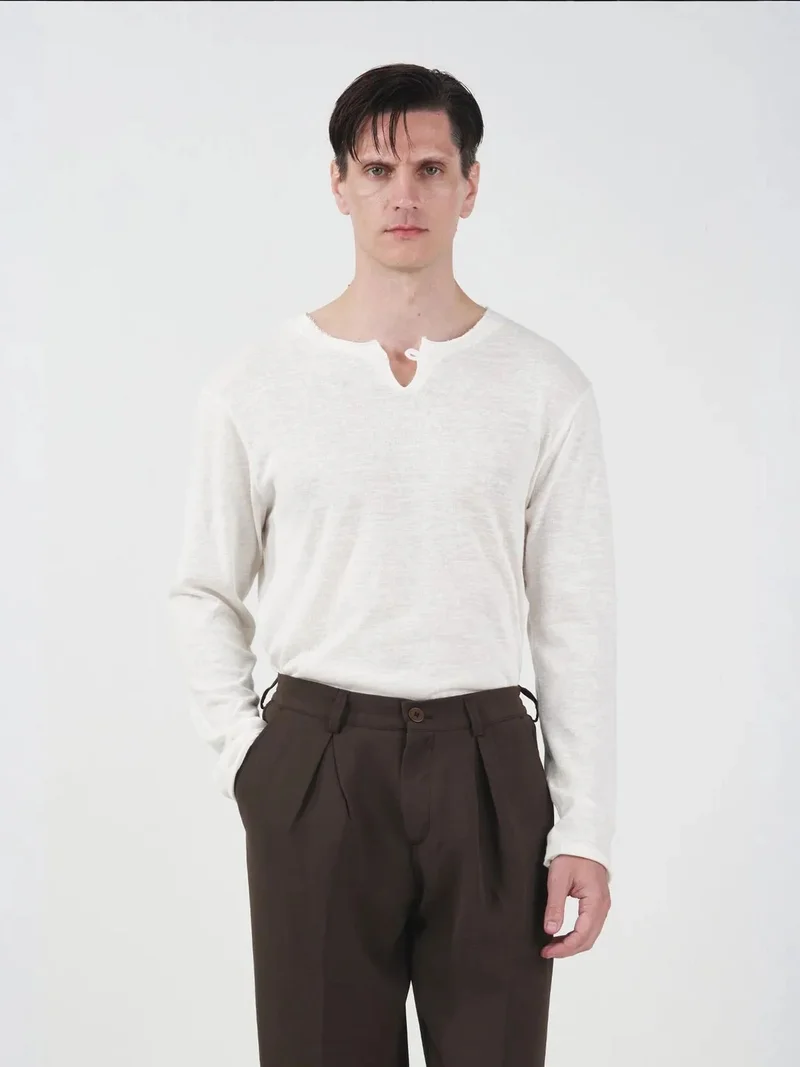 Giesto GIESTO Cut Out Crew Neck T-Shirt