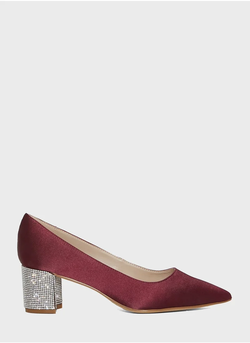 NINE WEST Pull-On Pumps