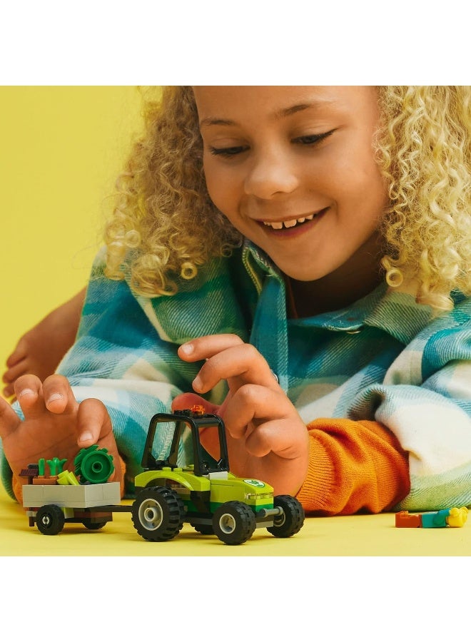 LEGO TBD City Great Vehicles 60390 - Image 2