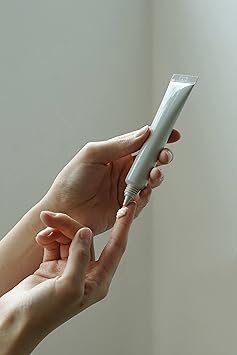 DearKlairs Fundamental Nourishing Eye Butter Vegan Rich vitamin A E and peptides No Milium concern - Image 4