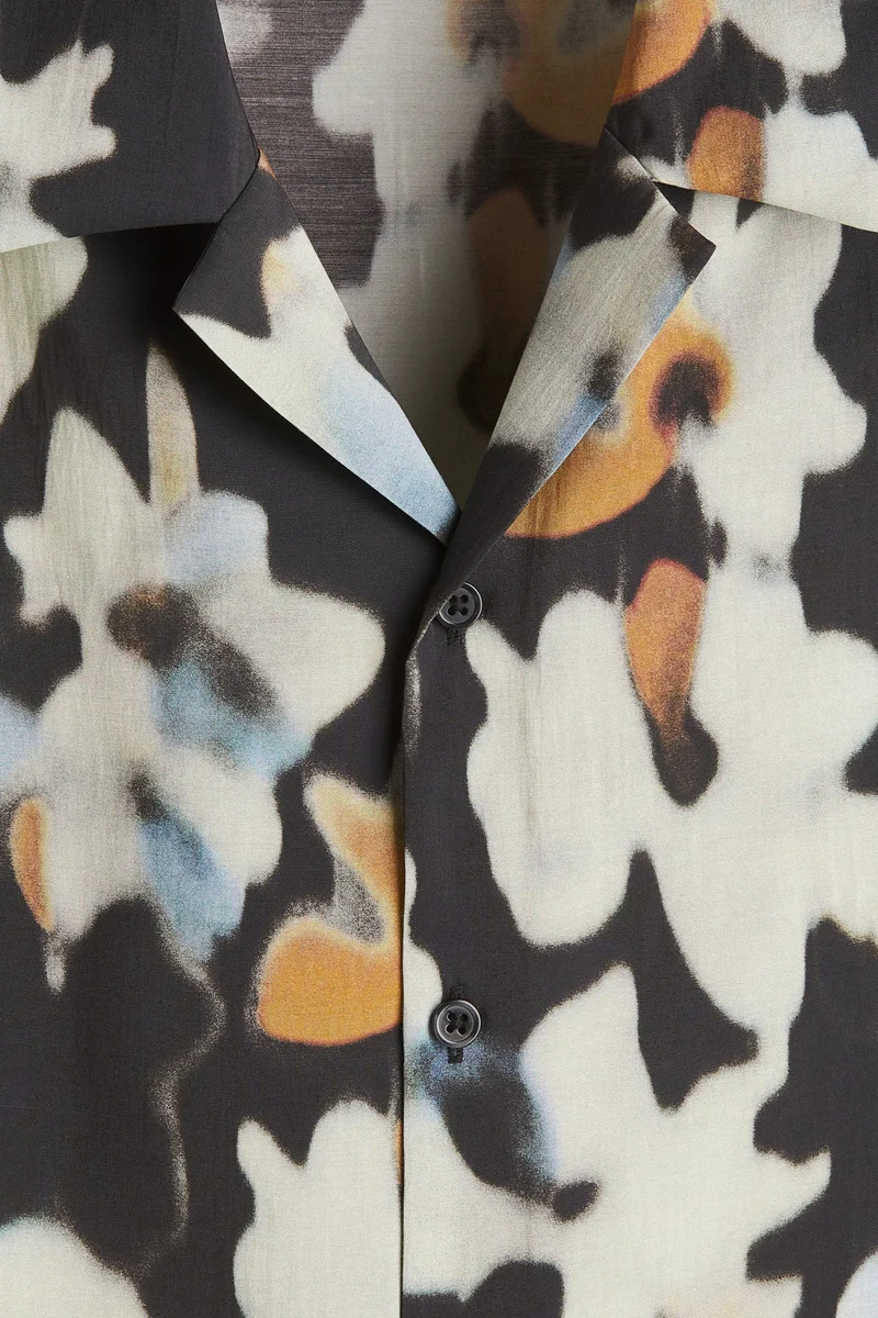 H&M  Regular Fit Patterned resort shirt for Men | Best Price UAE