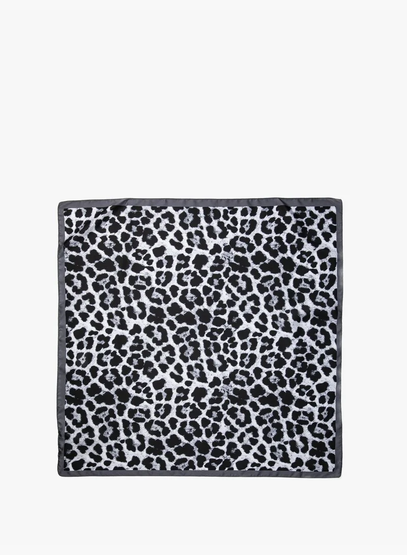 KOTON Leopard Patterned Shawl
