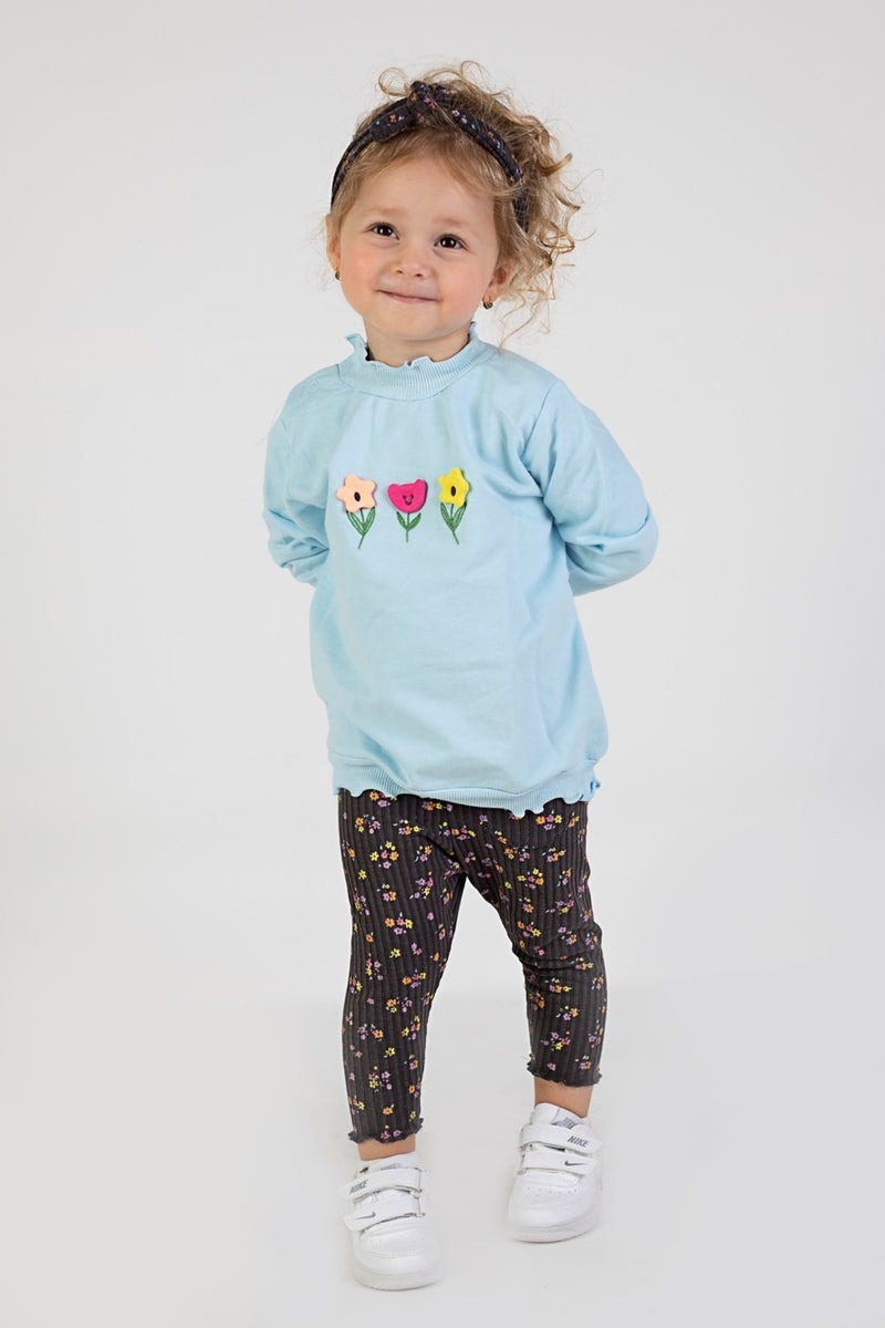 Harika Kids Baby Girl Two Yarn Fabric Medium Thickness Embroidered Bandana Included Knitted Basic Tracksuit Set  - Image 2