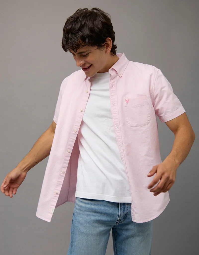 امريكان ايجل قميص بقصّة كلاسيكية وبأزرار وأكمام قصيرة