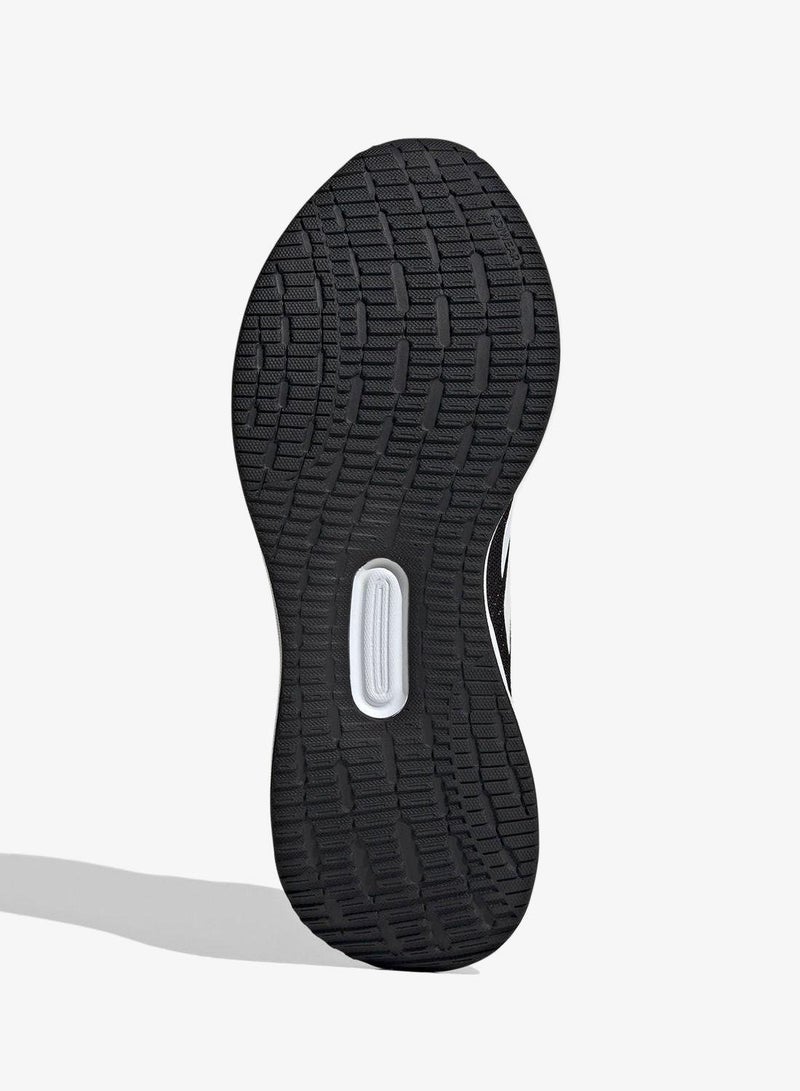 حذاء رن فالكون للجري