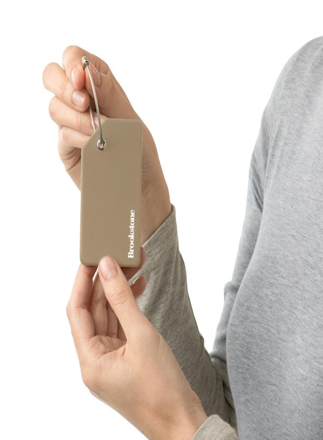 بروكستون بطاقات أمتعة بروكستون للحقائب - عبوة من قطعتين، مصنوعة من السيليكون، إكسسوارات سفر، بطاقات حقائب مع بطاقة اسم وحلقة معدنية للإغلاق، مقاس واحد، لون كاكي - Image 3