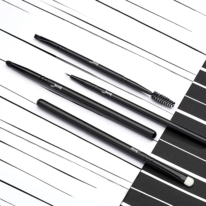 Jessup Foundation Brush for Liquid Smooth Angled Large Face Makeup Brush for Blending Liquid Cream MUL02