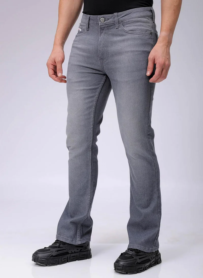 The Indian Garage Co  Men Slim Fit Solid Mid-Rise Stretchable Jeans for Men | Best Price UAE