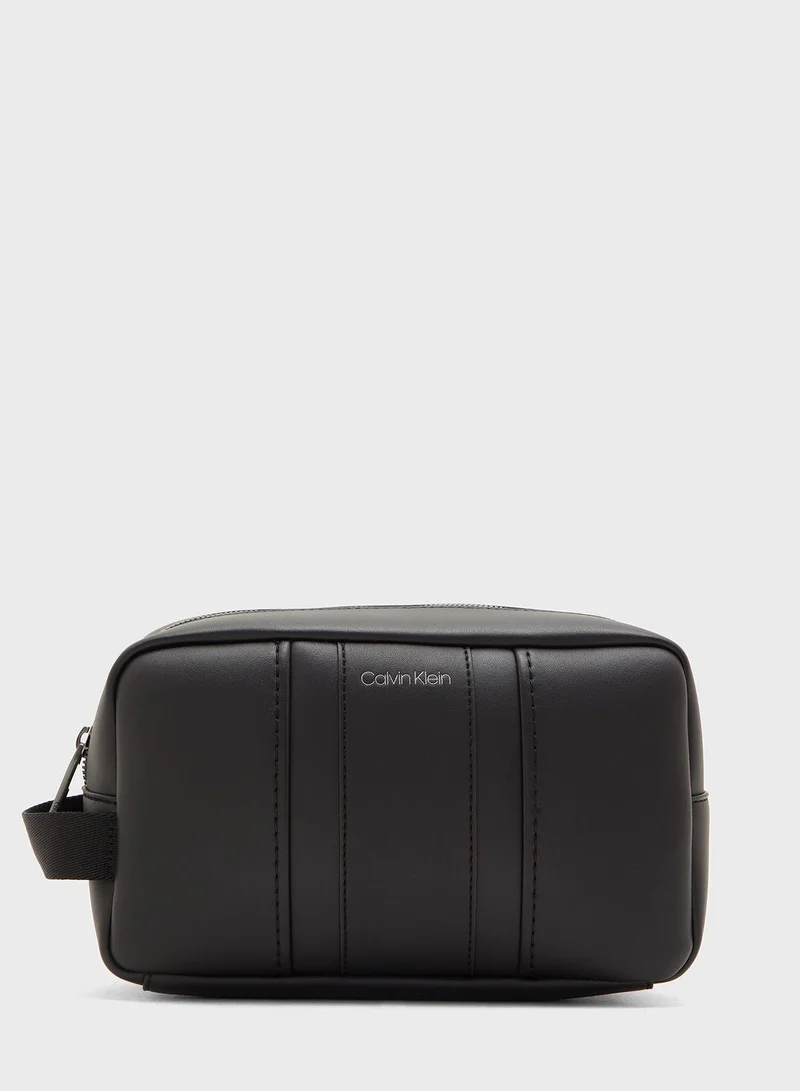 Calvin Klein Jeans Logo Messenger Bag